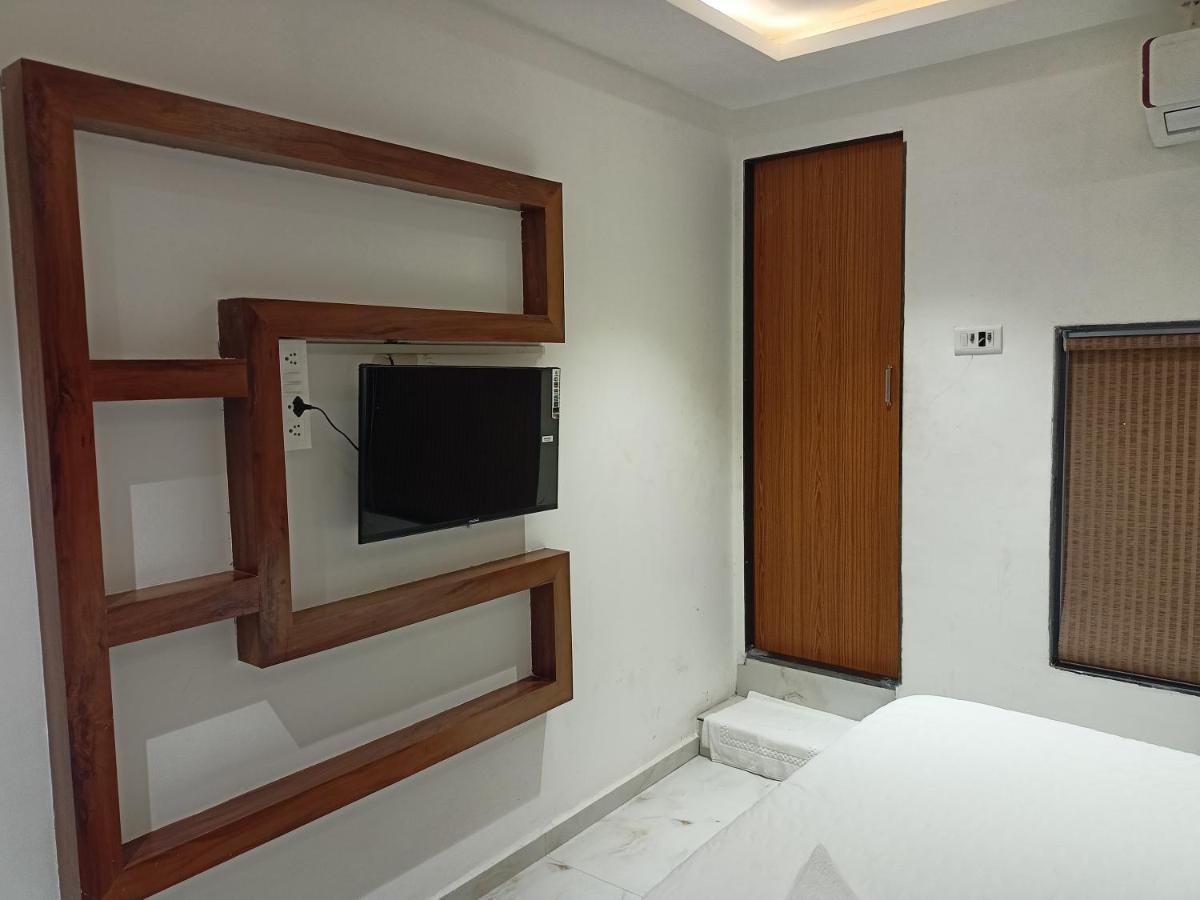 Hotel Palms Residency, Chembur Bombay Eksteriør billede
